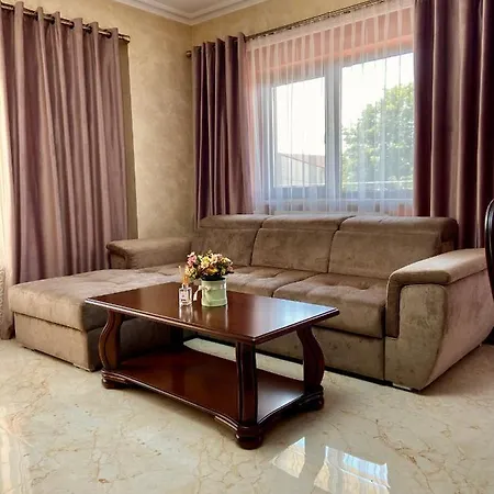 The Vintage Of Apartment *